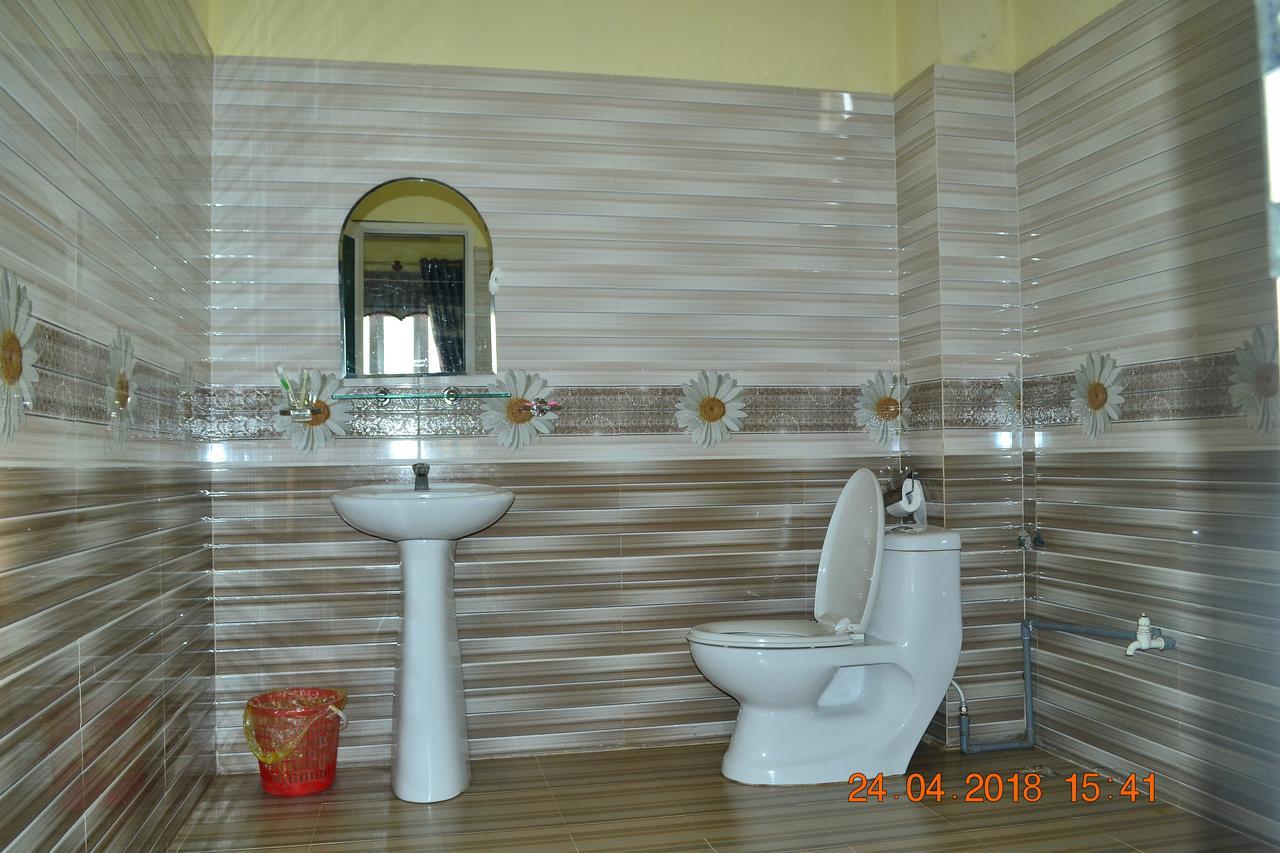 Hoan Chau Homestay Bo Trach Екстериор снимка